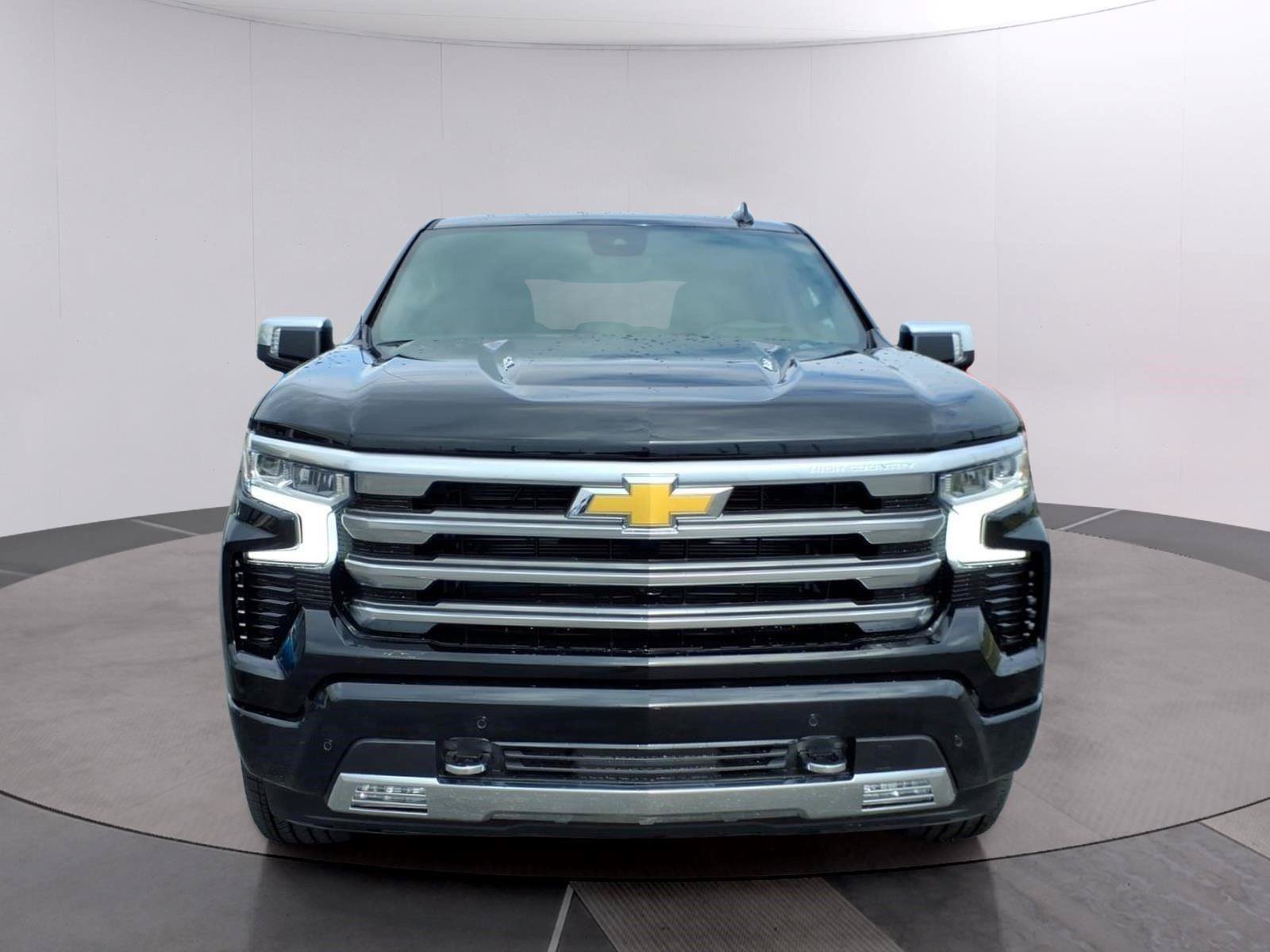 New 2026 Chevrolet Silverado 1500 High Country AWD/4WD image 8