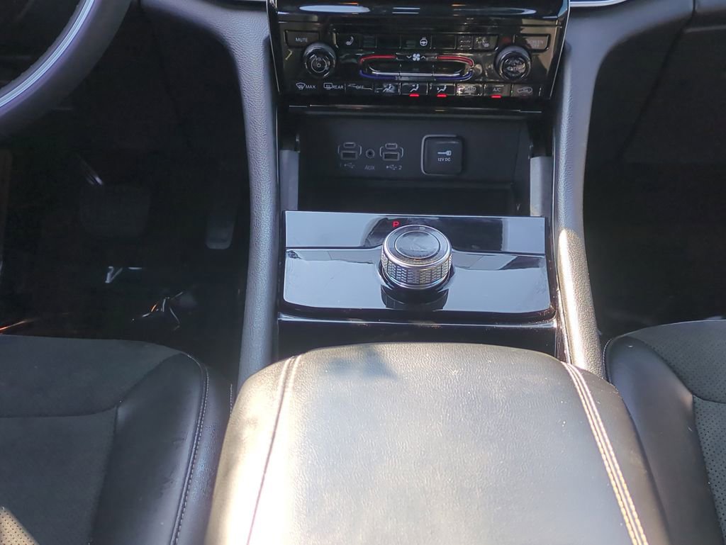 Used 2023 Jeep Grand Cherokee Altitude image 19