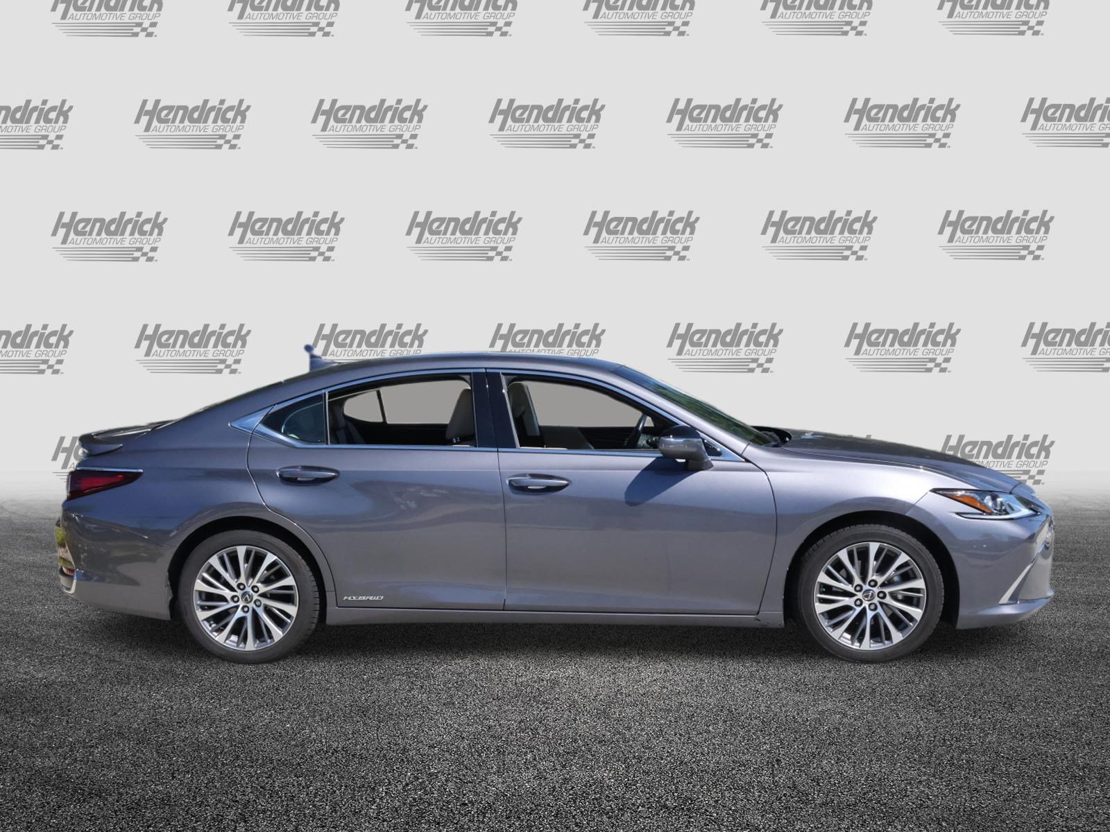 Used 2020 Lexus ES 300h w/ Premium Package FWD image 10