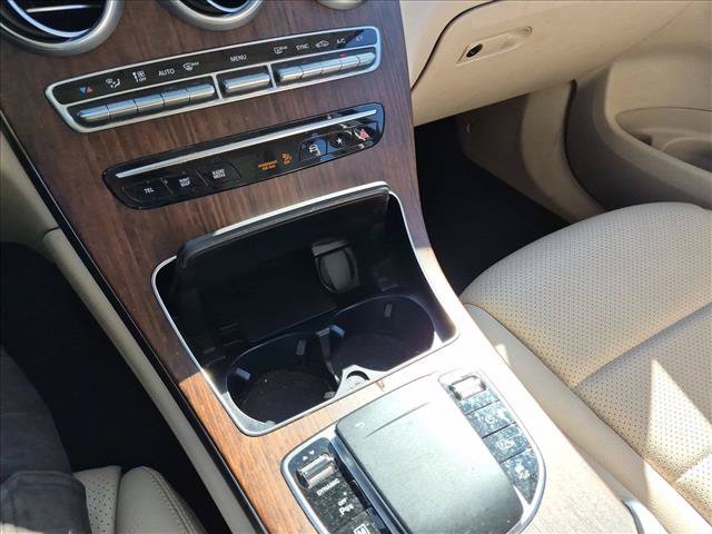 Used 2022 Mercedes-Benz GLC 300 4MATIC image 10