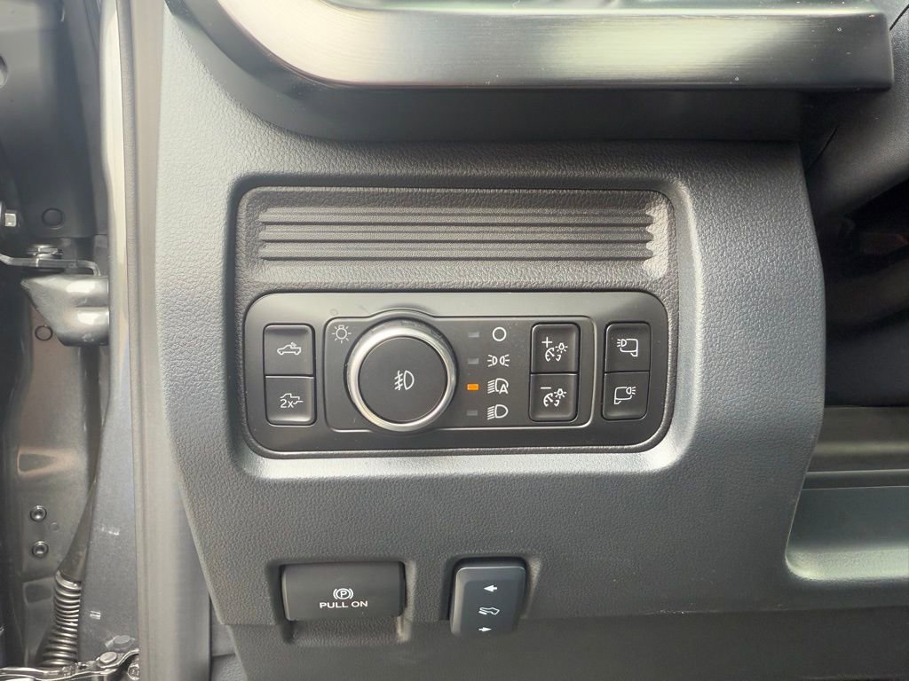 New 2026 Ford F250 Lariat image 7