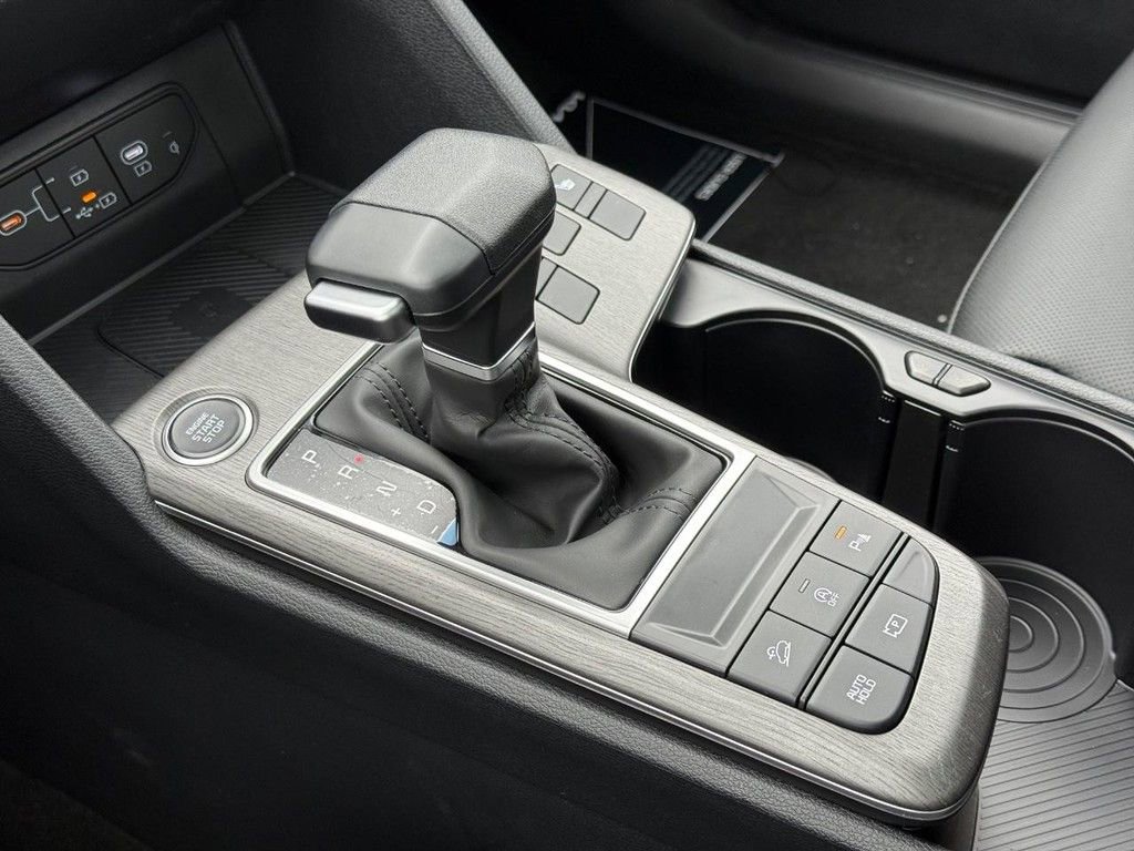 New 2026 Kia Sportage X-Line w/ X-Line Technology Package image 16
