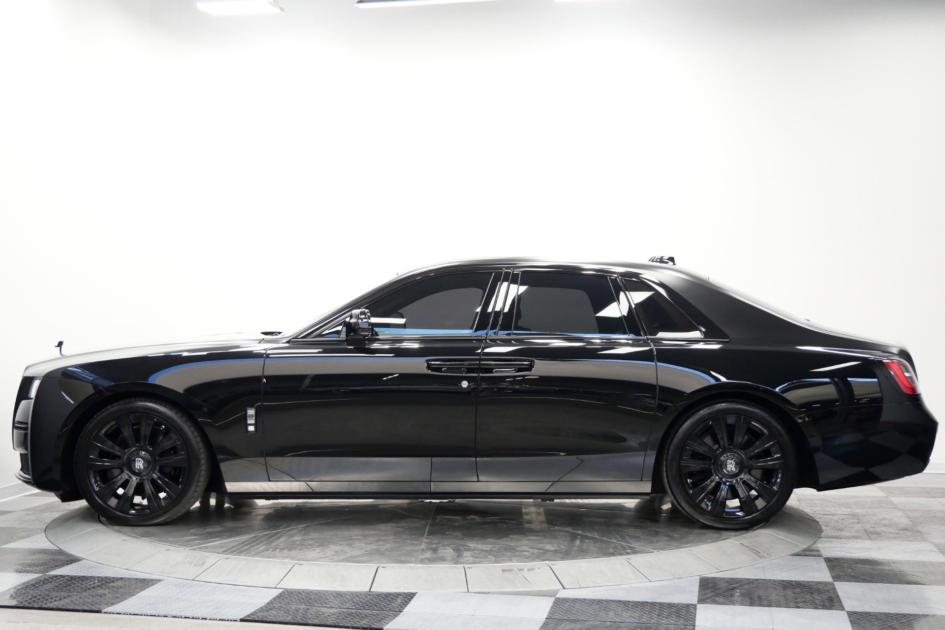 Used 2022 Rolls-Royce Ghost AWD/4WD image 6