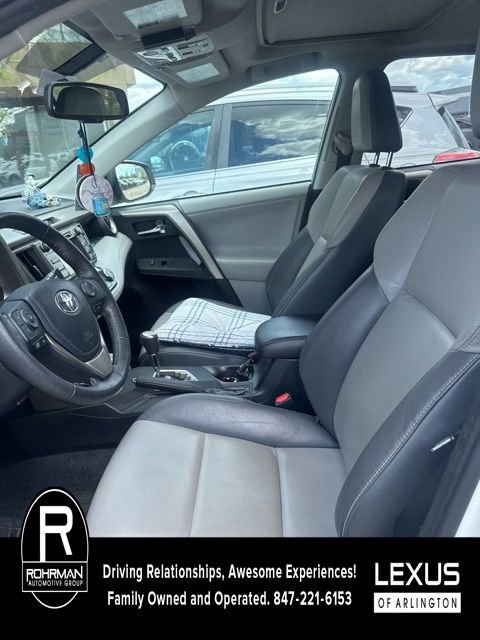 Used 2013 Toyota RAV4 Limited AWD/4WD image 9