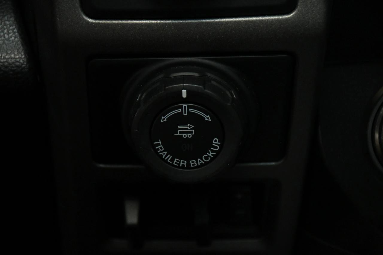 Used 2018 Ford F150 Raptor w/ Equipment Group 802A Luxury AWD/4WD image 53