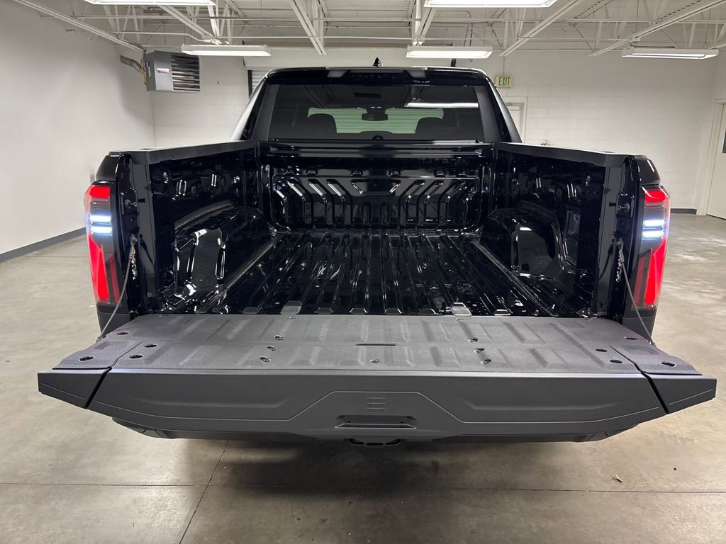 New 2026 GMC Sierra EV Elevation image 18