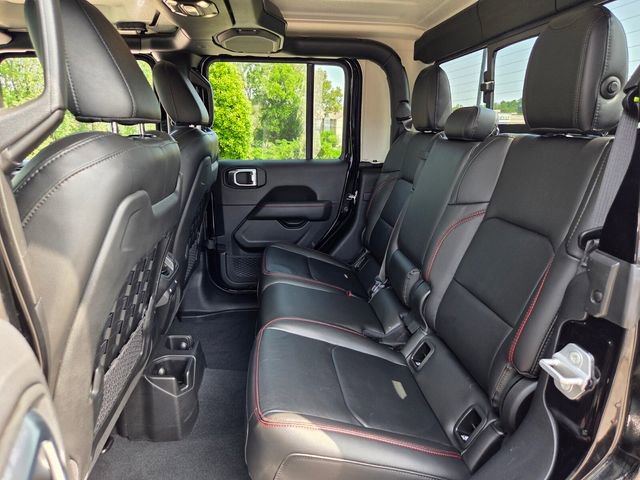 Used 2022 Jeep Gladiator Rubicon w/ LED Lighting Group AWD/4WD image 13