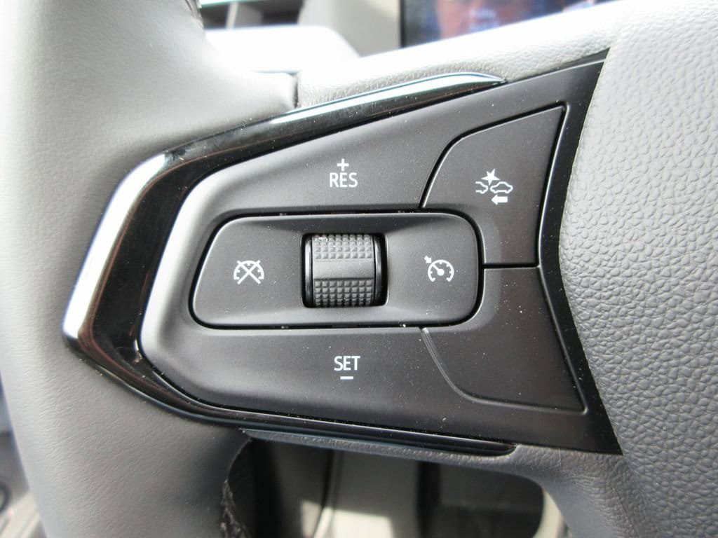 New 2027 Chevrolet Bolt RS FWD image 25
