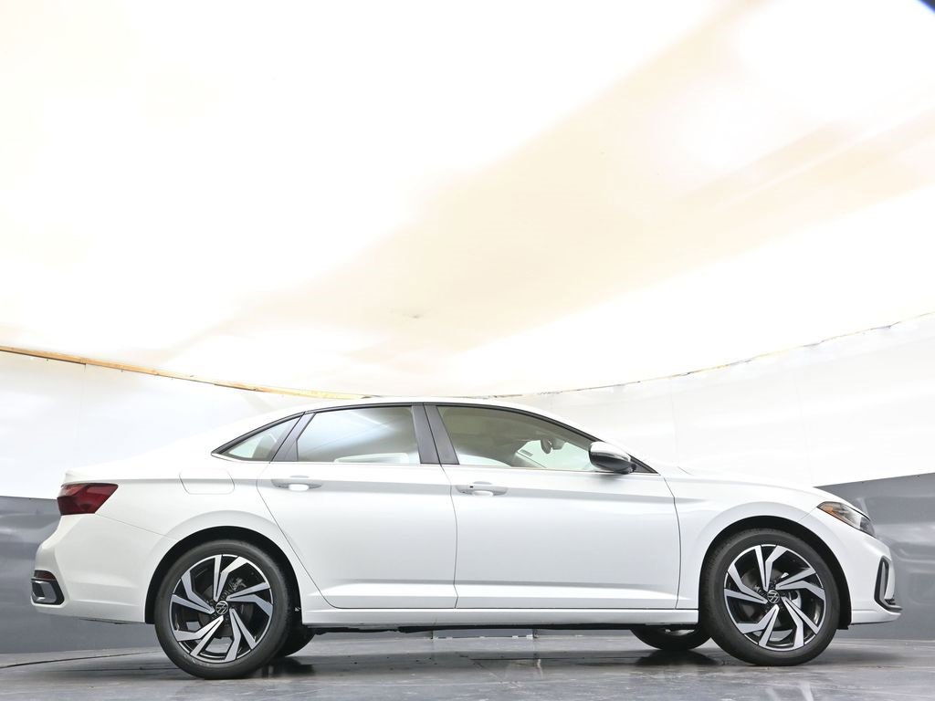 New 2026 Volkswagen Jetta SEL image 45