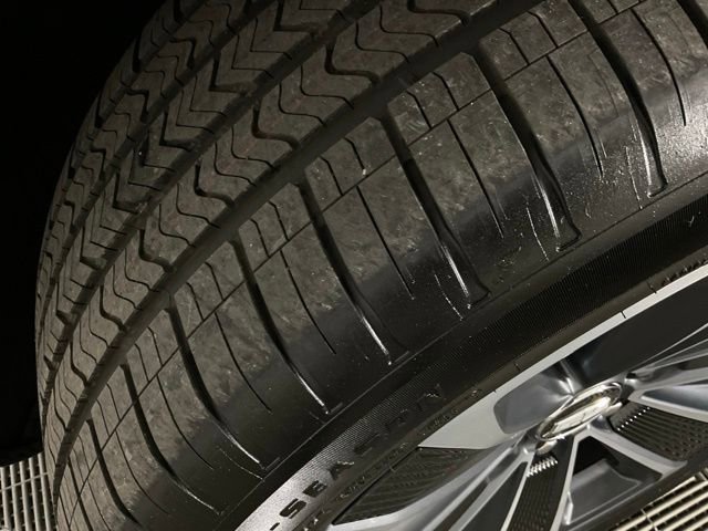 New 2026 Cadillac Vistiq Sport w/ LPO, Floor Liner Package image 39