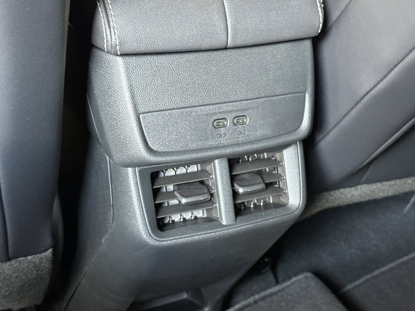 New 2027 GMC Terrain Elevation w/ Elevation Premium Package FWD image 14