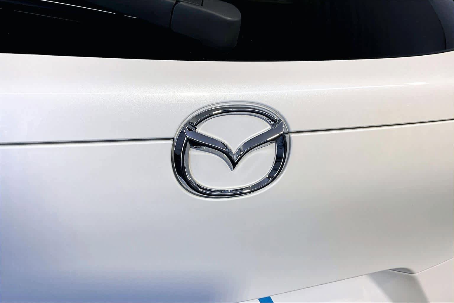 Certified 2024 MAZDA CX-30 2.5 Turbo w/ Premium Plus Pkg AWD/4WD image 33