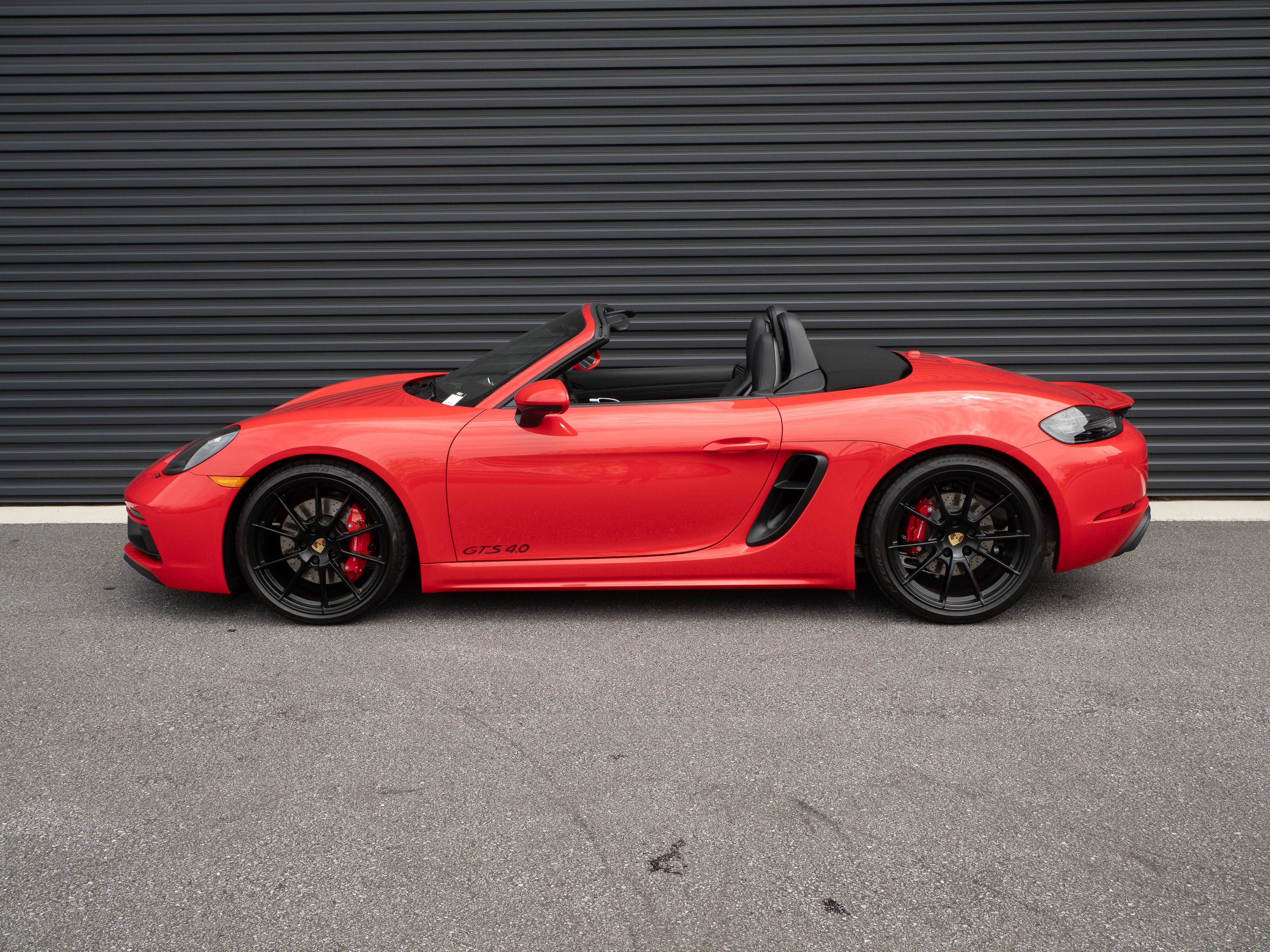 Certified 2025 Porsche 718 Boxster GTS RWD image 2