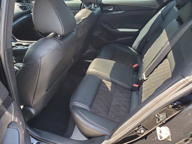 Used 2021 Nissan Maxima SR w/ Sport Mat Group FWD image 10
