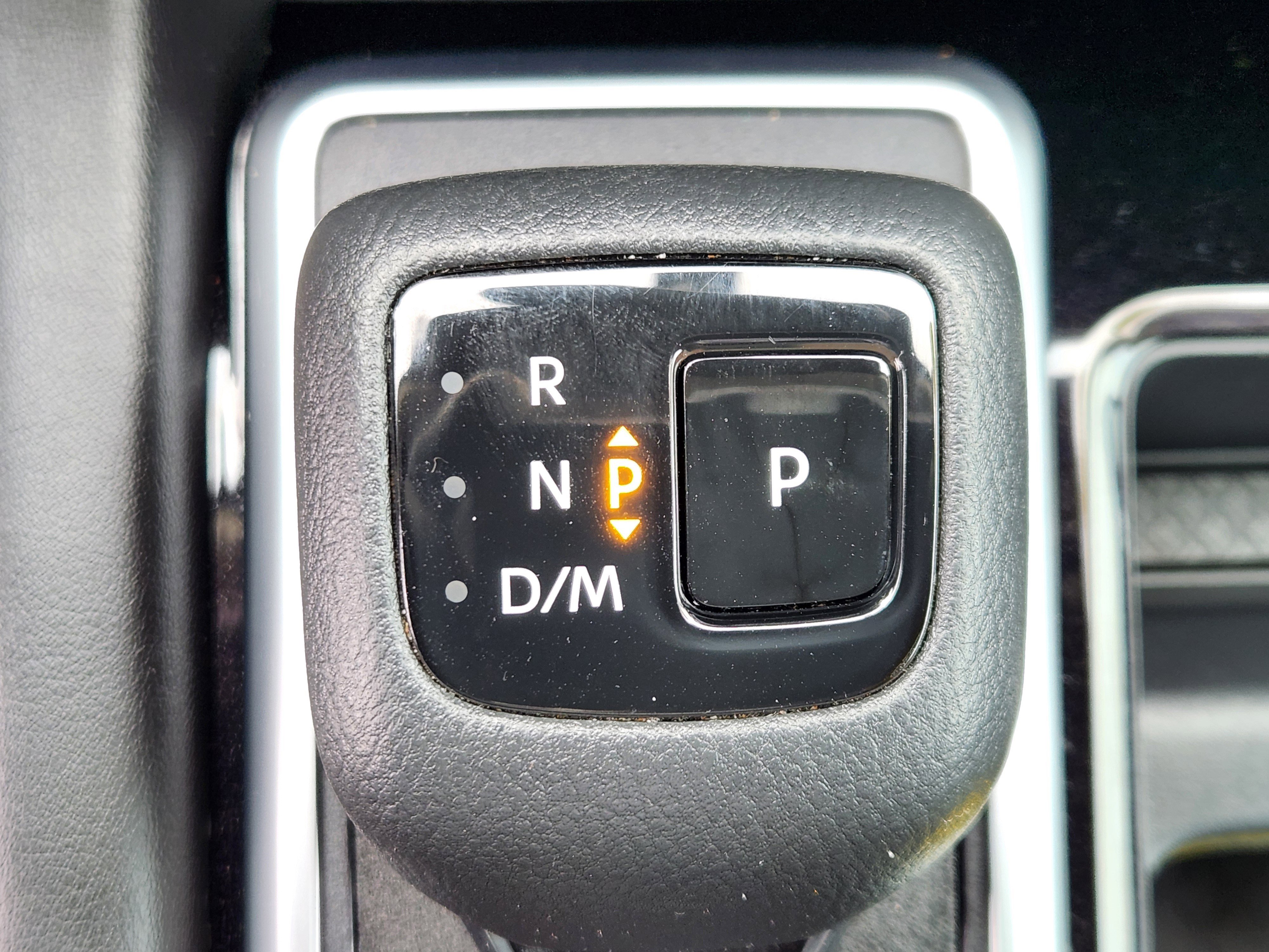 Used 2022 Nissan Pathfinder SL image 13