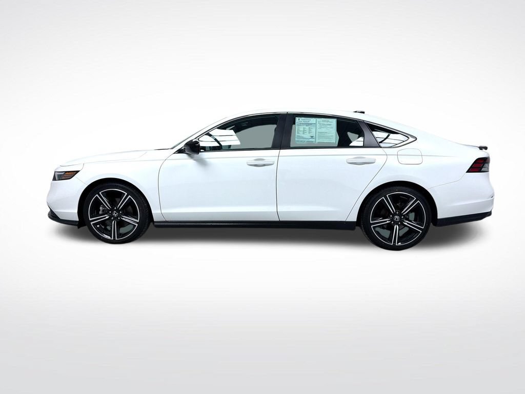 Used 2024 Honda Accord Sport image 13