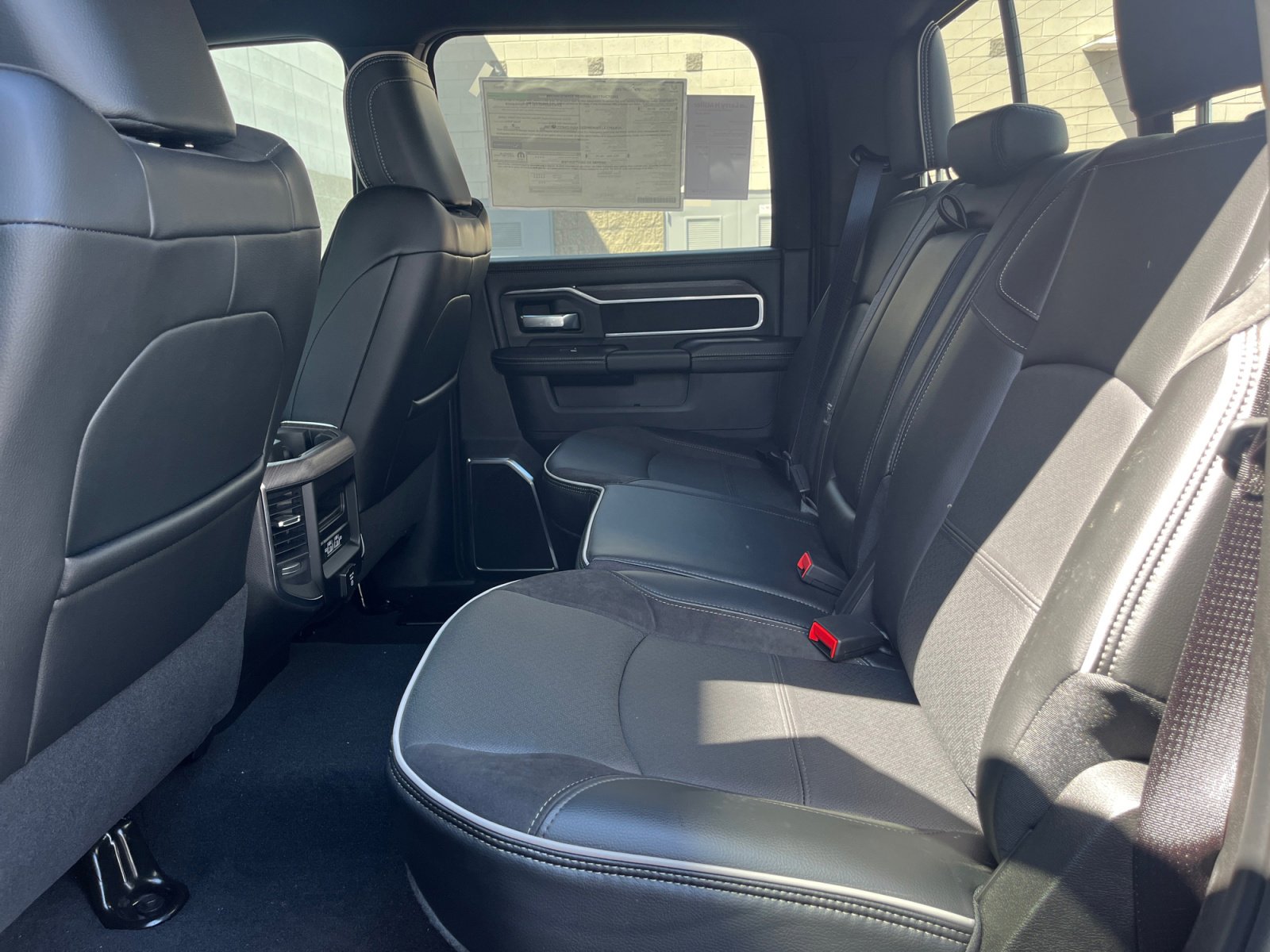 New 2025 RAM 2500 Laramie w/ Night Edition AWD/4WD image 25