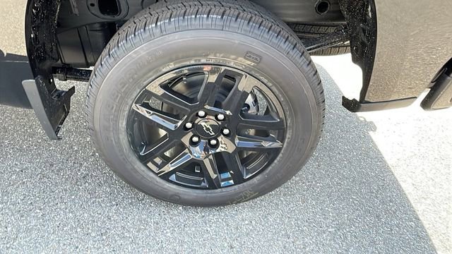 New 2026 Chevrolet Silverado 1500 Custom RWD image 29
