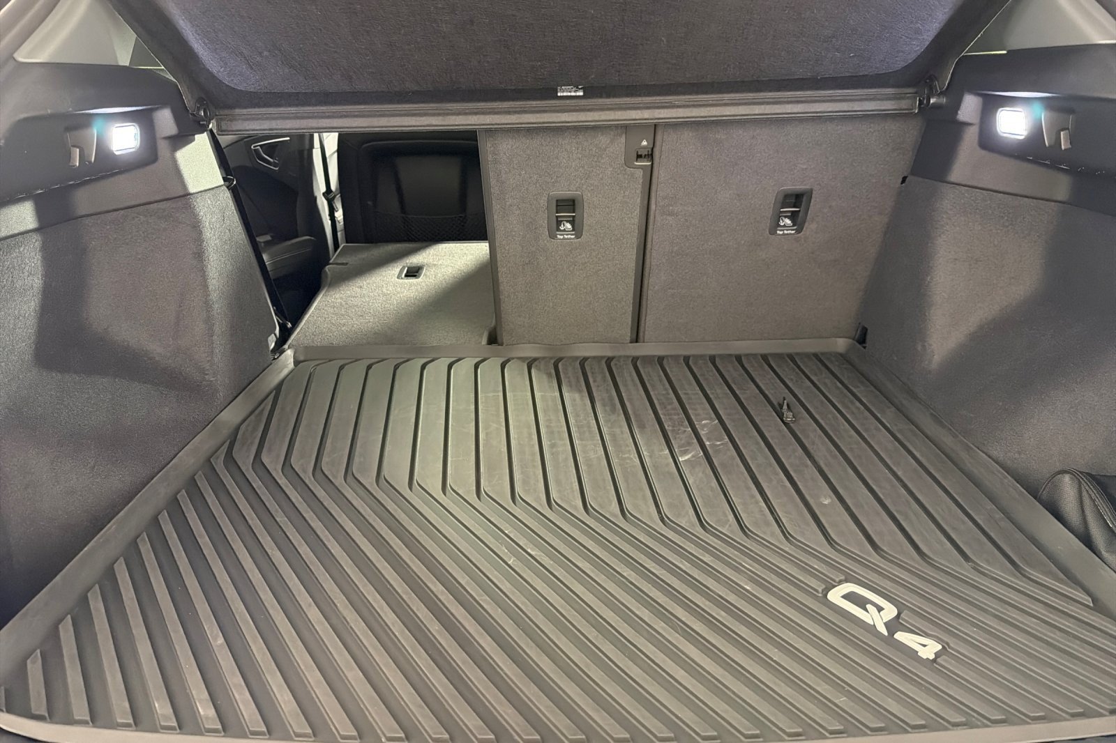 Certified 2023 Audi Q4 e-tron Premium w/ Premium Plus RWD image 14