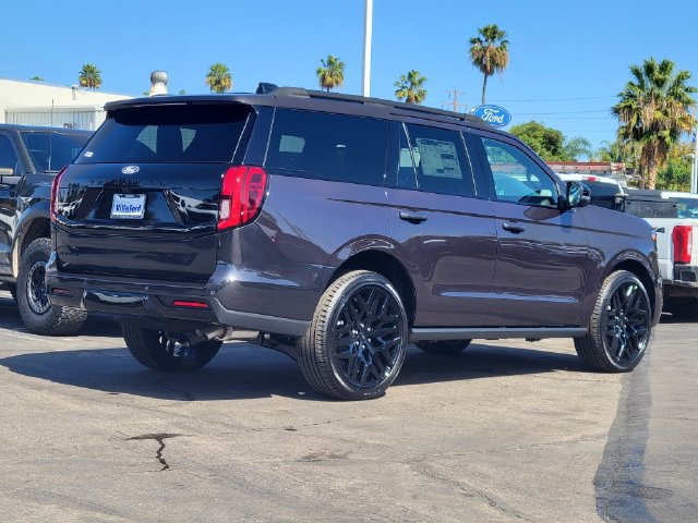 New 2027 Ford Expedition Platinum w/ Stealth Performance Package AWD/4WD image 2