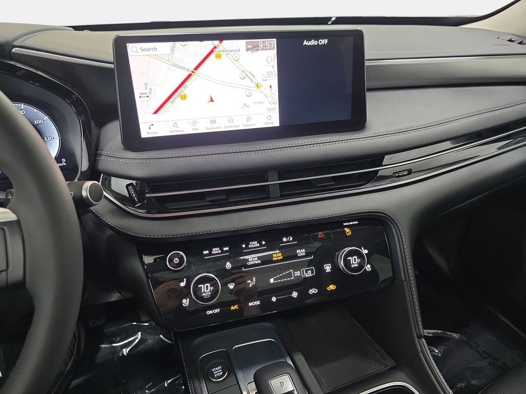 Certified 2023 INFINITI QX60 Luxe AWD/4WD image 17