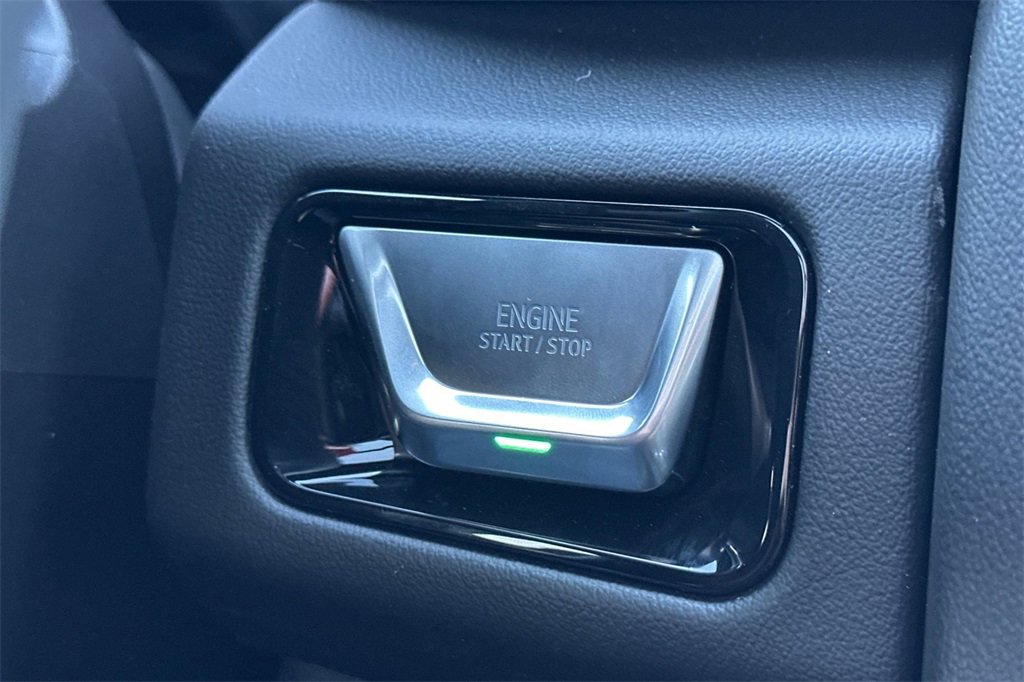 New 2026 GMC Yukon XL AT4 image 22