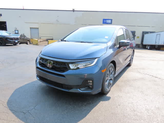 New 2027 Honda Odyssey Touring image 1