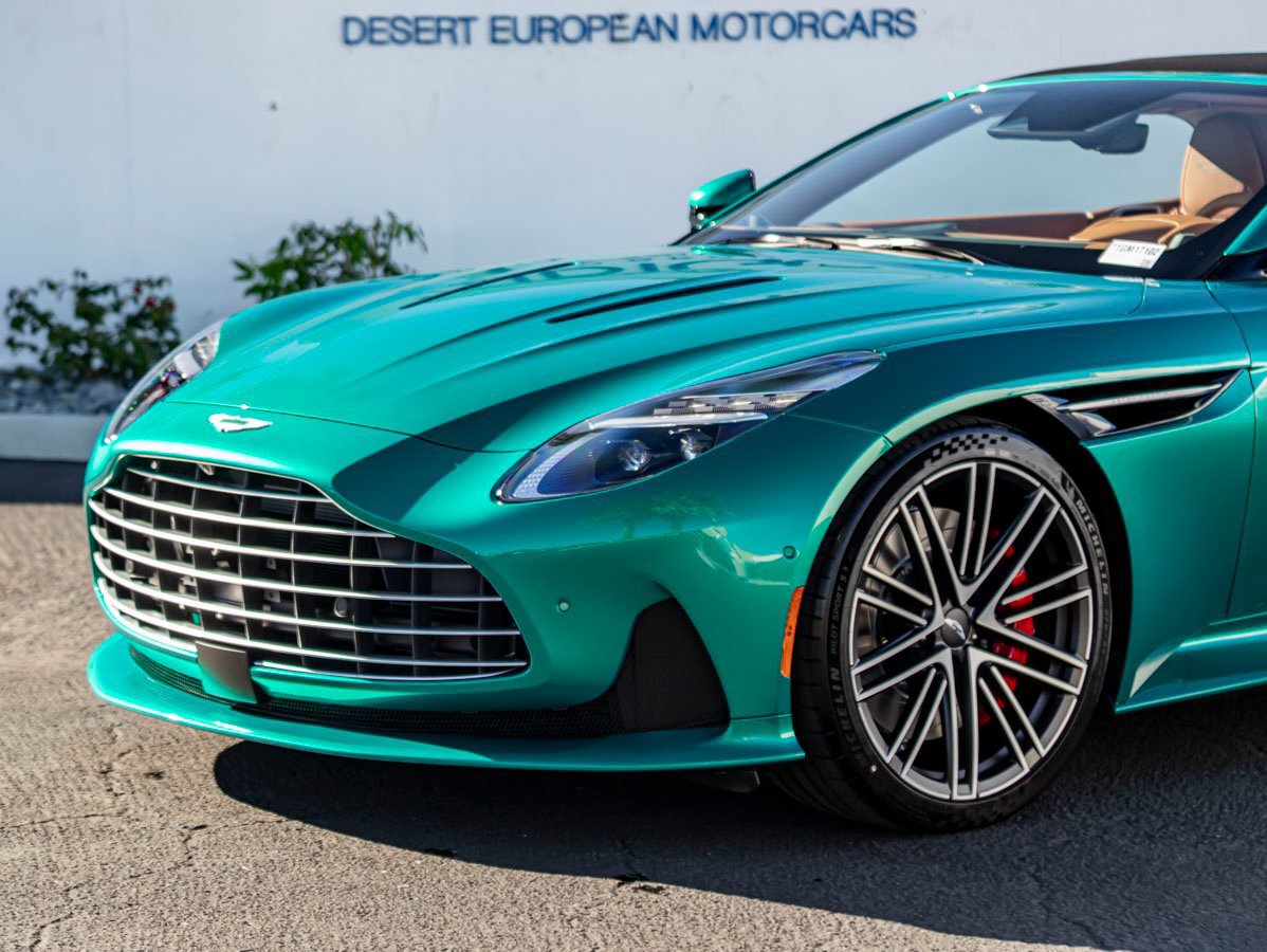 Used 2026 Aston Martin DB12 Convertible RWD image 3