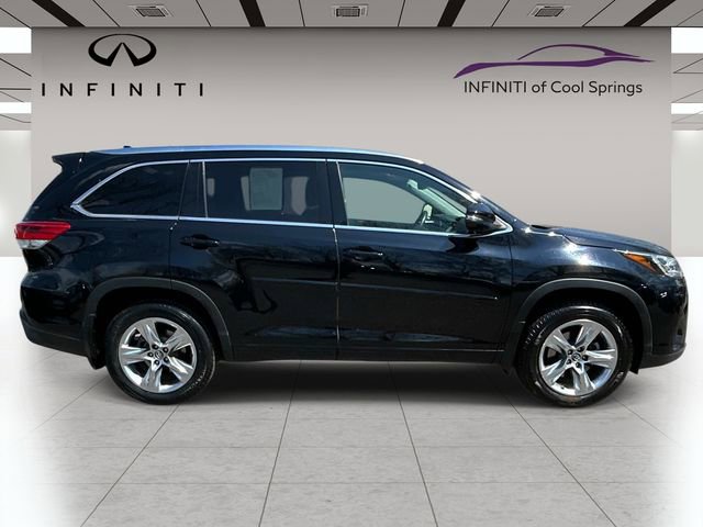 Used 2017 Toyota Highlander Limited image 8