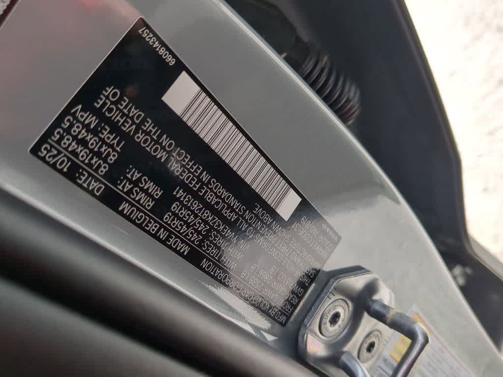 New 2026 Volvo EX30 Plus w/ Protection Package Premier AWD/4WD image 32