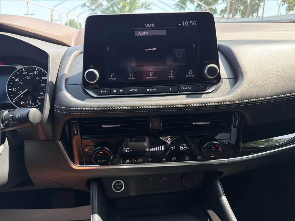 Used 2023 Nissan Rogue SL FWD image 38