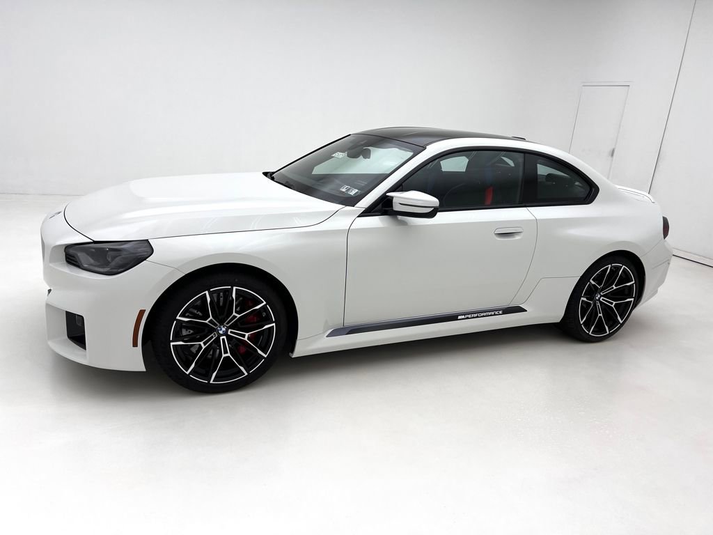 New 2025 BMW M2 w/ Lighting Package RWD image 2