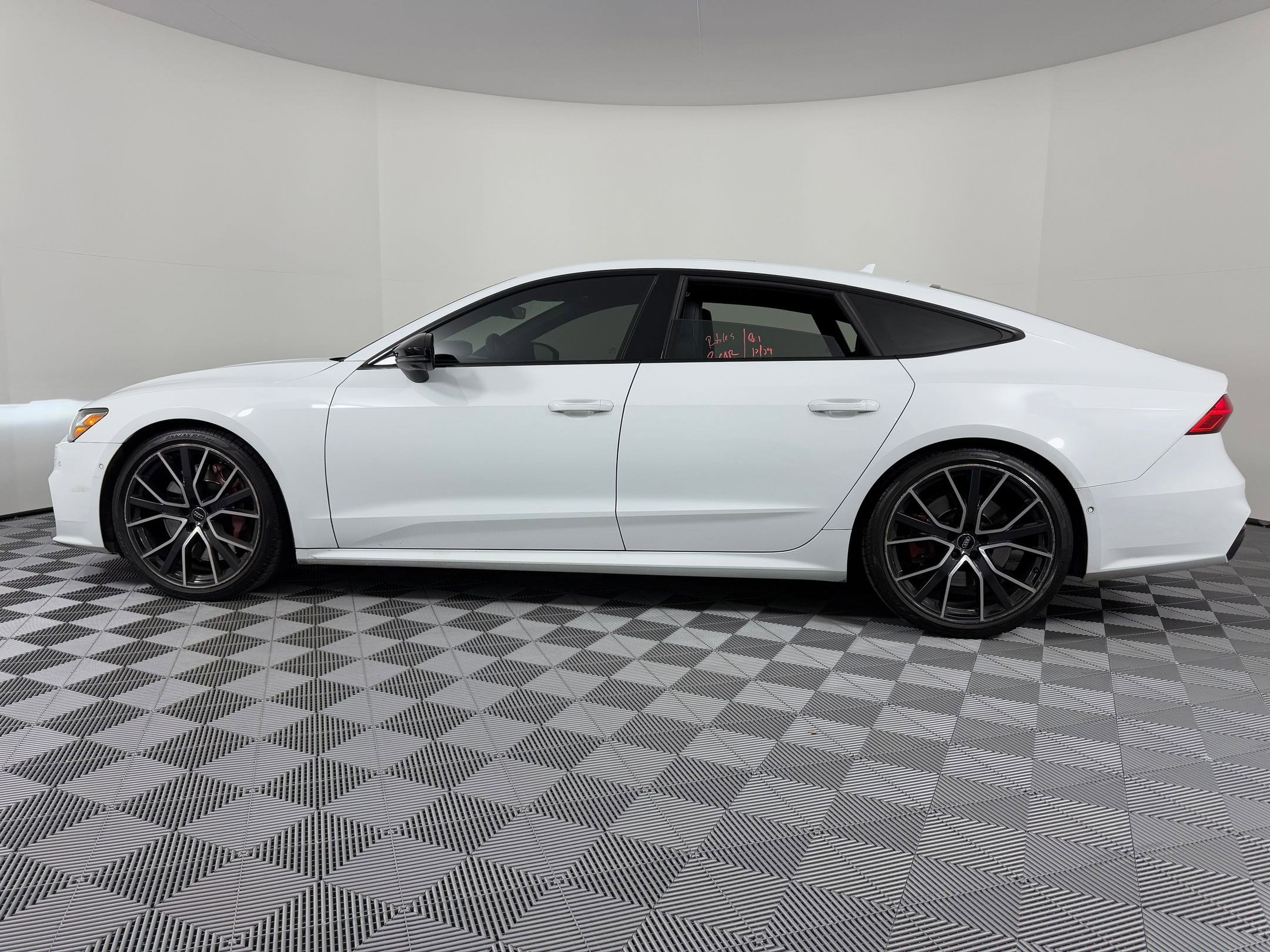 Used 2021 Audi S7 Prestige w/ Prestige Package image 2