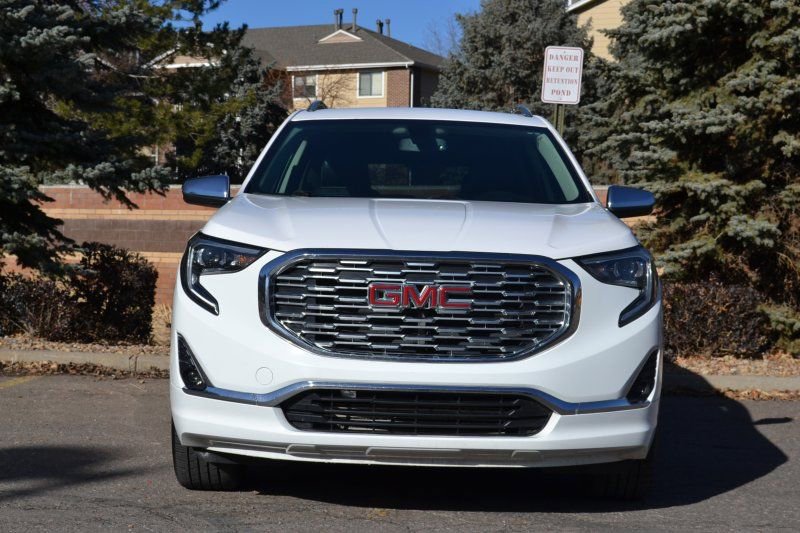 Used 2018 GMC Terrain Denali AWD/4WD image 4