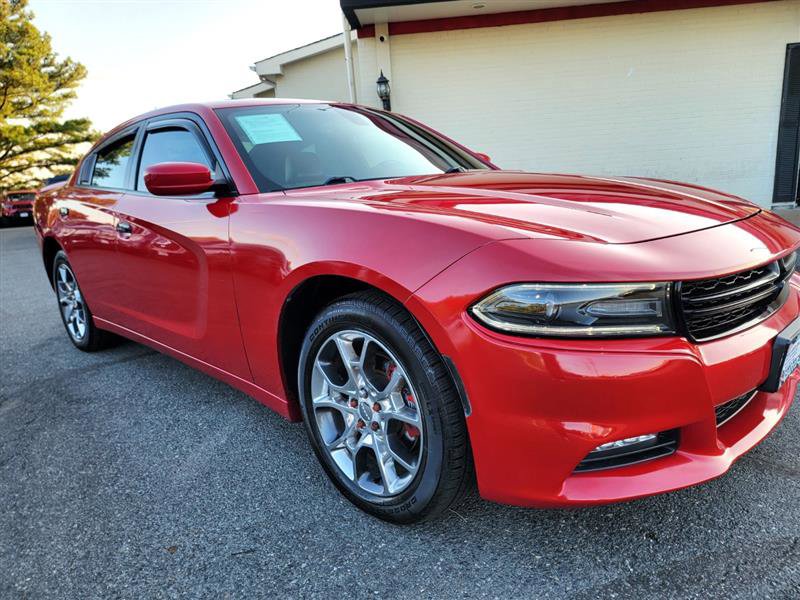 Used 2015 Dodge Charger SXT w/ AWD Plus Group image 4