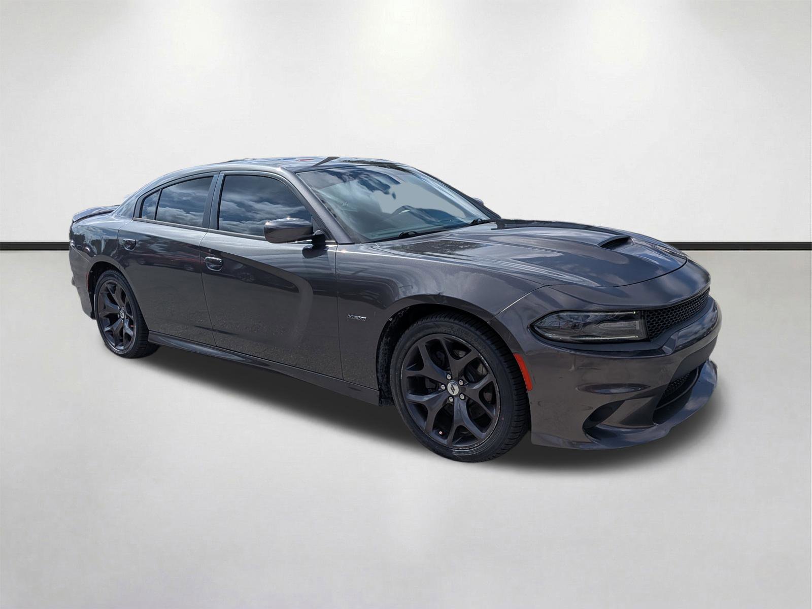 Used 2019 Dodge Charger R/T RWD image 2