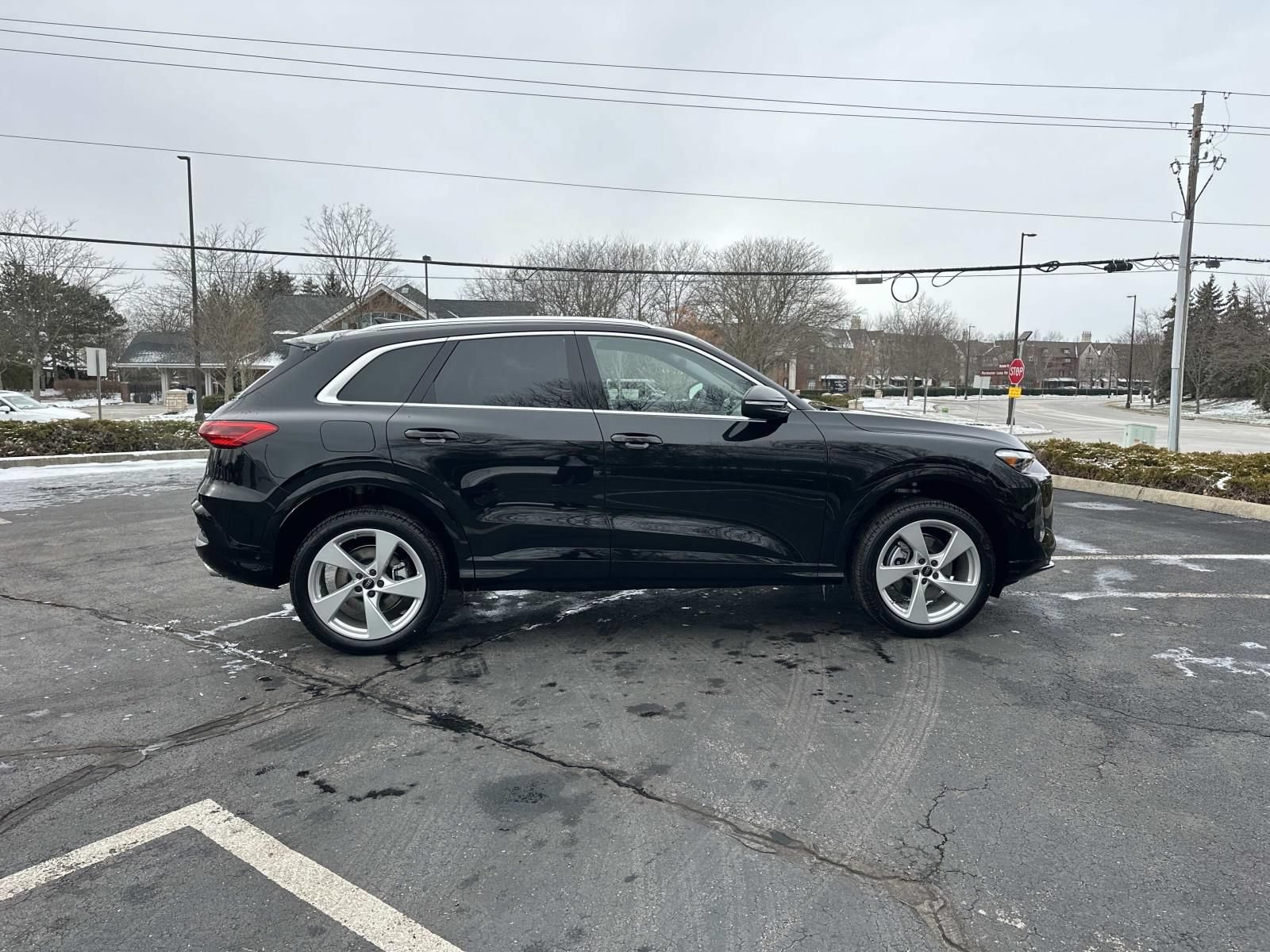 Used 2025 Audi Q5 Premium Plus AWD/4WD image 8