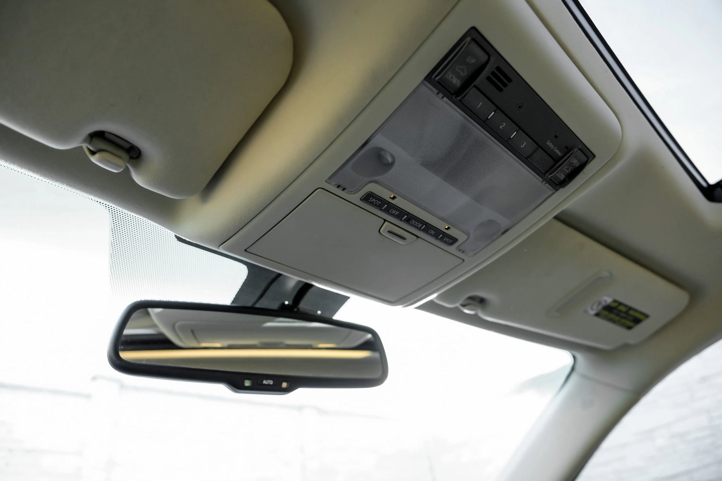 Used 2012 Lexus LS 460 image 23