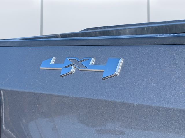 Used 2021 GMC Sierra 1500 SLT w/ SLT Premium Package image 13