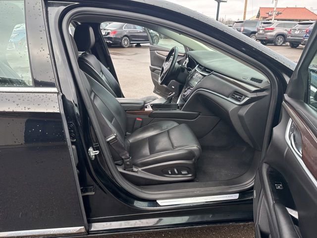 Used 2017 Cadillac XTS Luxury image 12