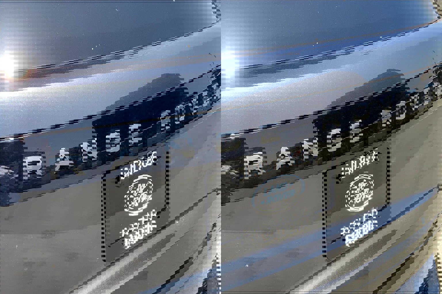 New 2025 Land Rover Range Rover Long Wheelbase SE image 6