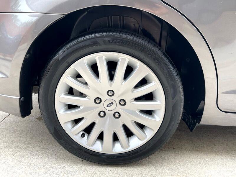 Used 2011 Ford Fusion Hybrid image 19