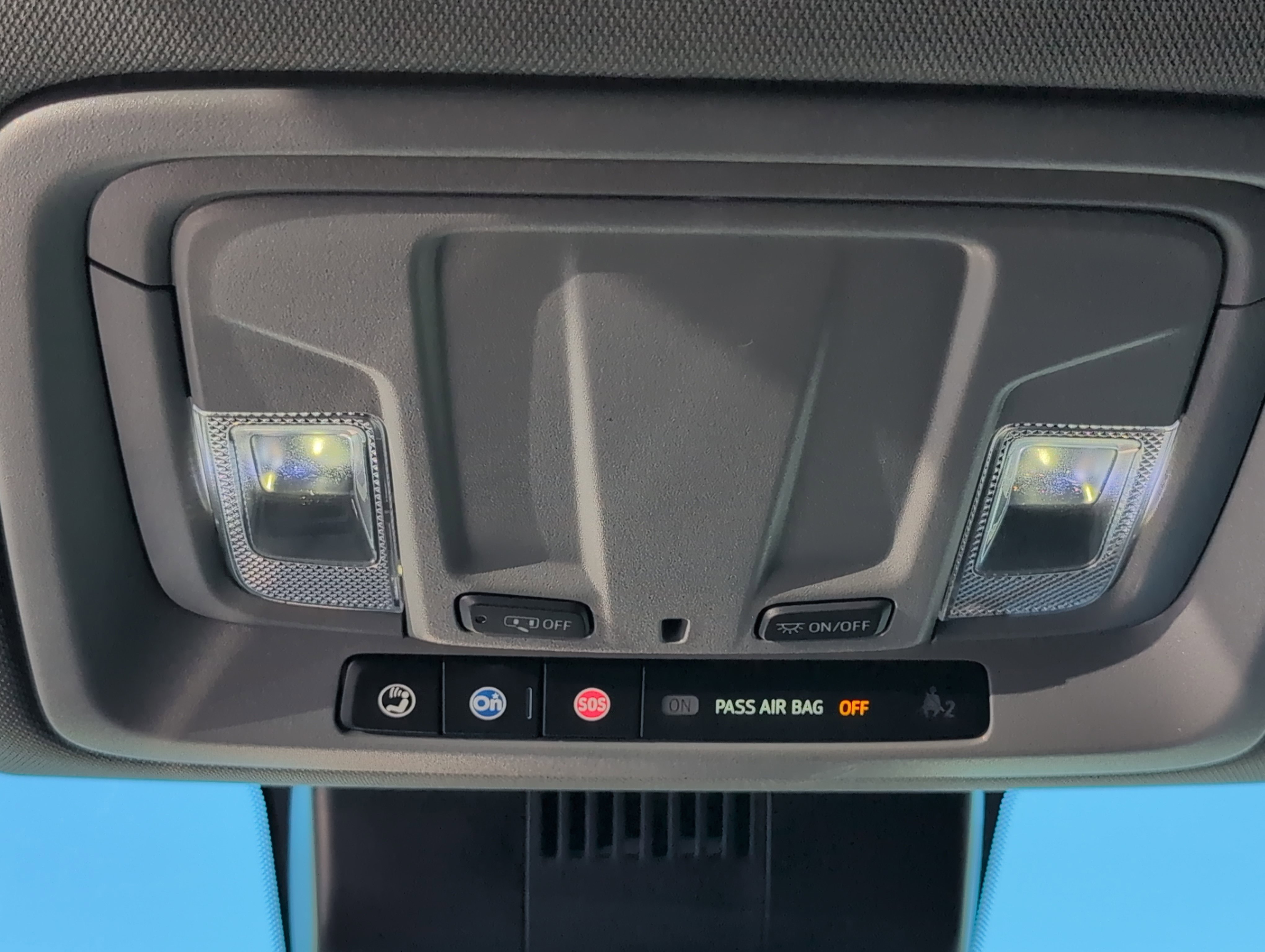 Used 2025 Chevrolet Silverado 1500 LTZ w/ Z71 Off-Road Package image 13