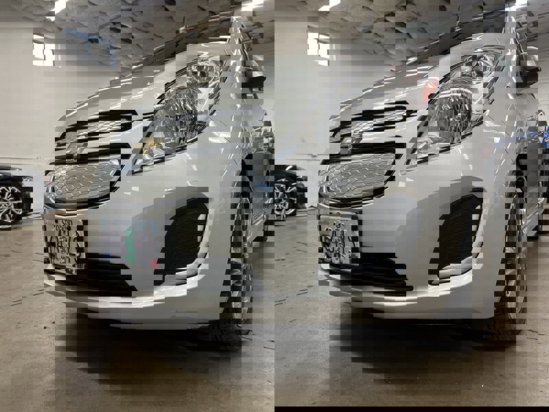 Used 2016 Chevrolet Spark LT image 27