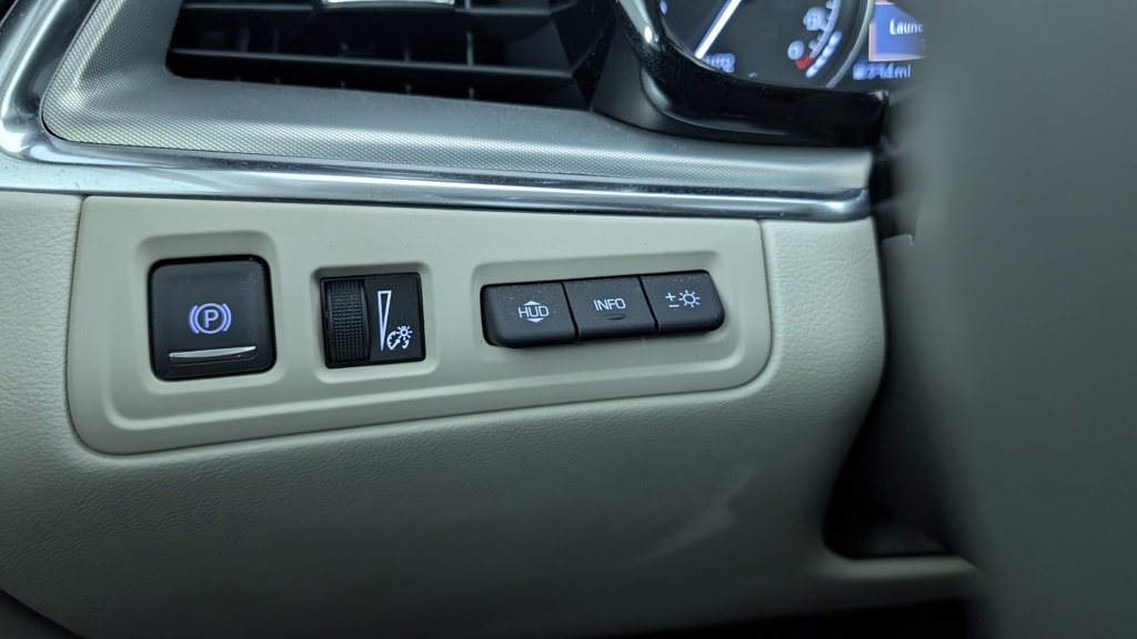 Certified 2023 Cadillac XT5 Premium Luxury w/ Technology Package image 10