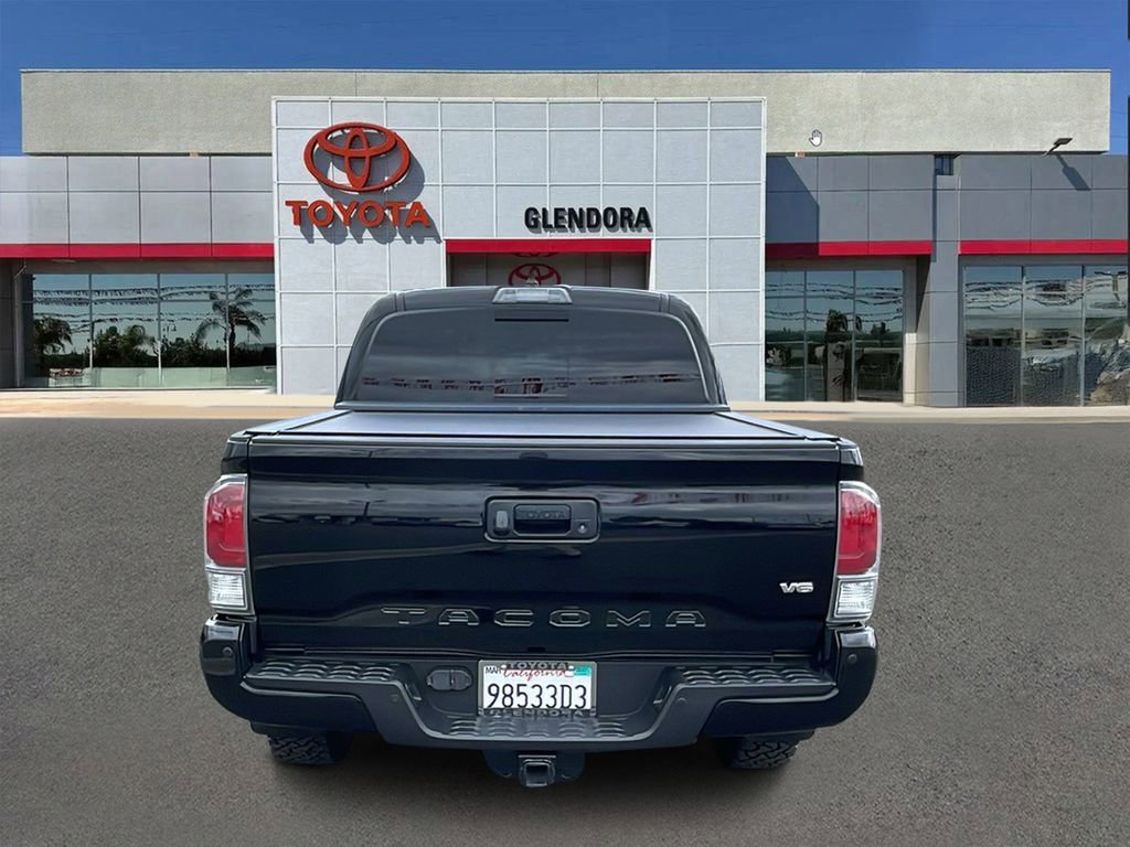 Certified 2021 Toyota Tacoma TRD Off-Road w/ Technology Package AWD/4WD image 4