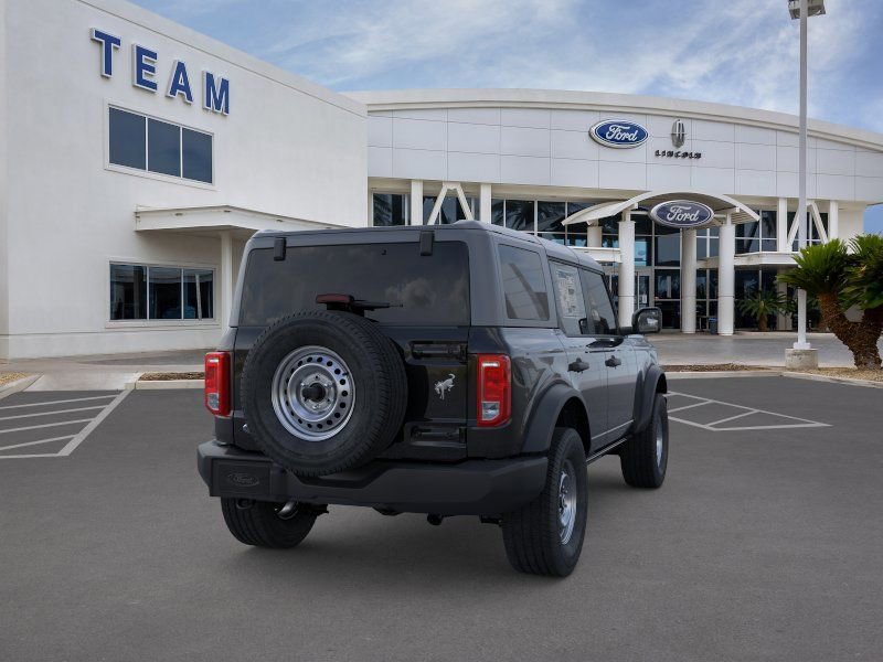New 2025 Ford Bronco 4-Door image 8