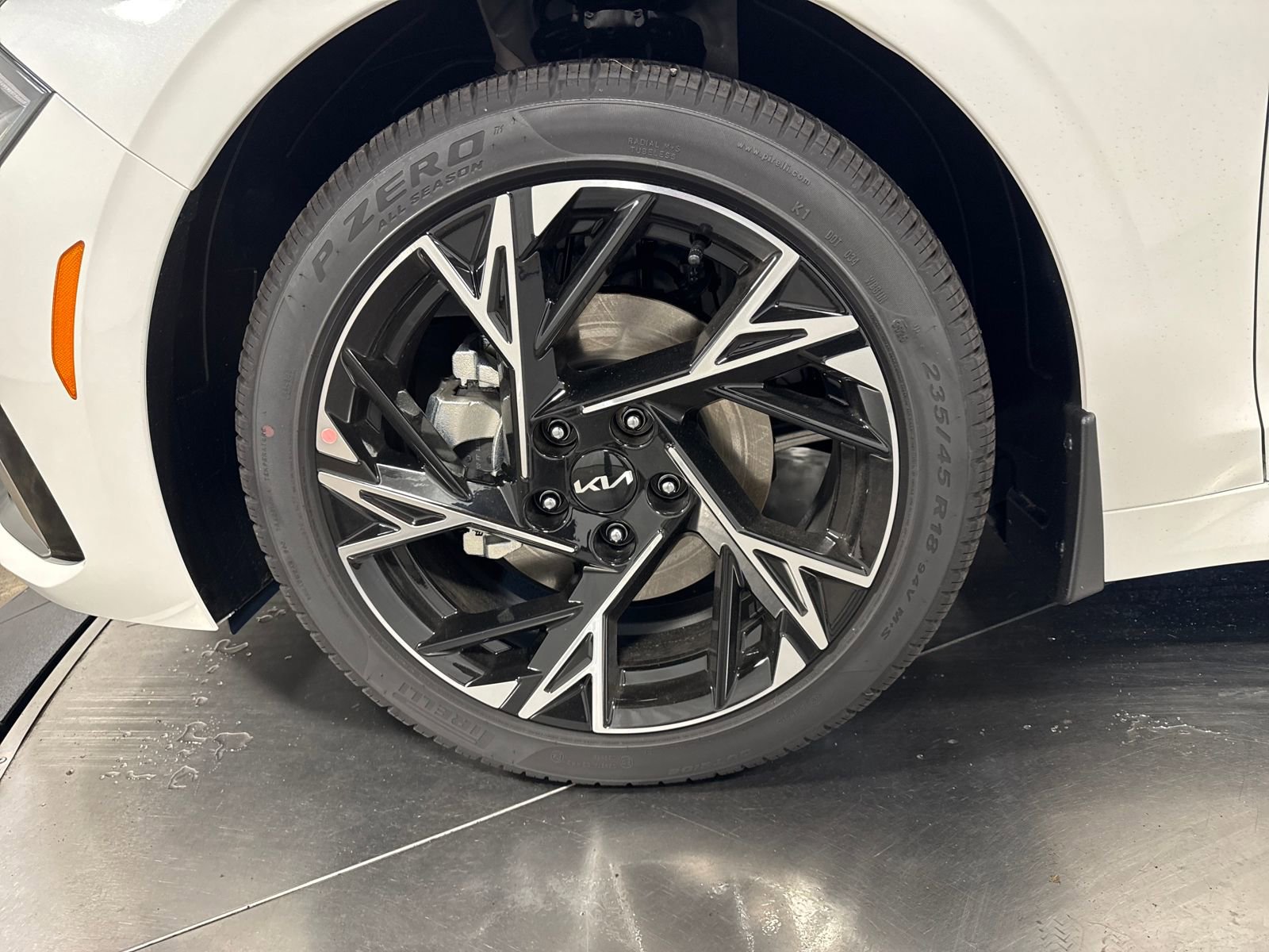 New 2026 Kia K5 GT-Line image 2