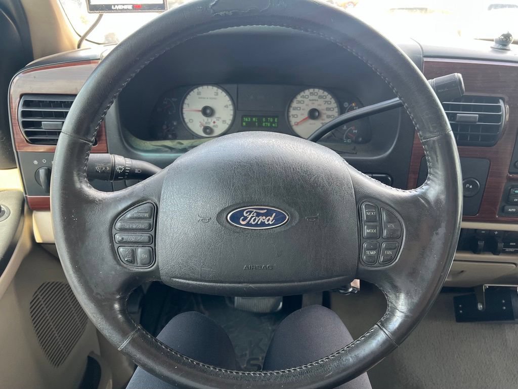 Used 2007 Ford F250 4x4 Crew Cab Super Duty image 12