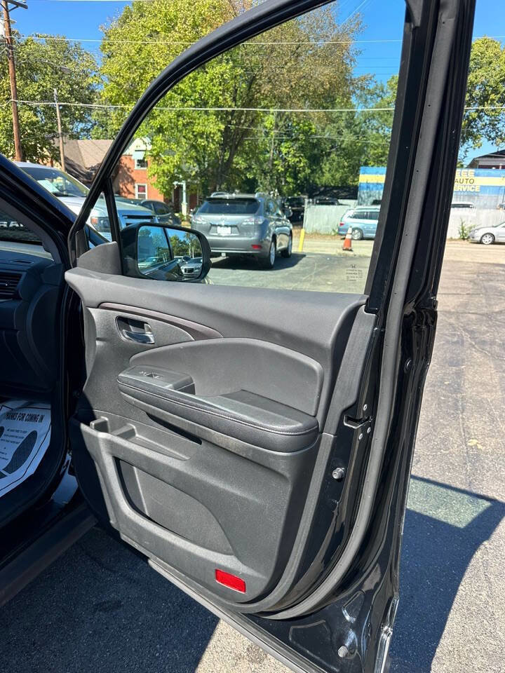 Used 2017 Honda Ridgeline RTL image 18